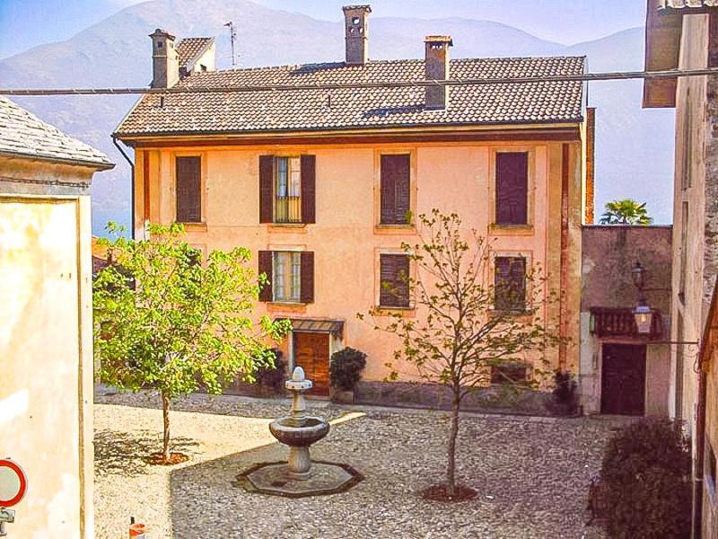 Appartamento San Ambrogio カンノビオ エクステリア 写真